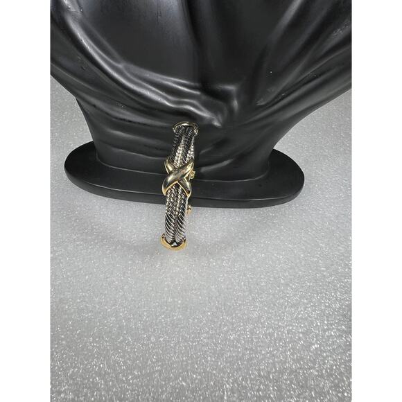 Silver Gold Tone Twisted Metal Bracelet Cuff Deadstock New in pack - Picture 15 of 16